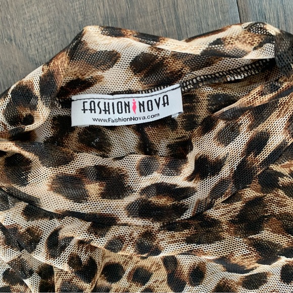 Sheer Leopard Mock Neck Bodywork - Picture 3 of 8